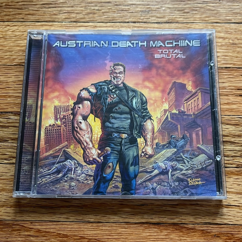 Austrian Death Machine / Total Brutal / CD 2008